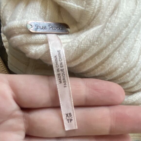 Free People Sweater Billie Mock Neck Womens XS Ivory Crop Ribbed Oversized Boho - Picture 15 of 15